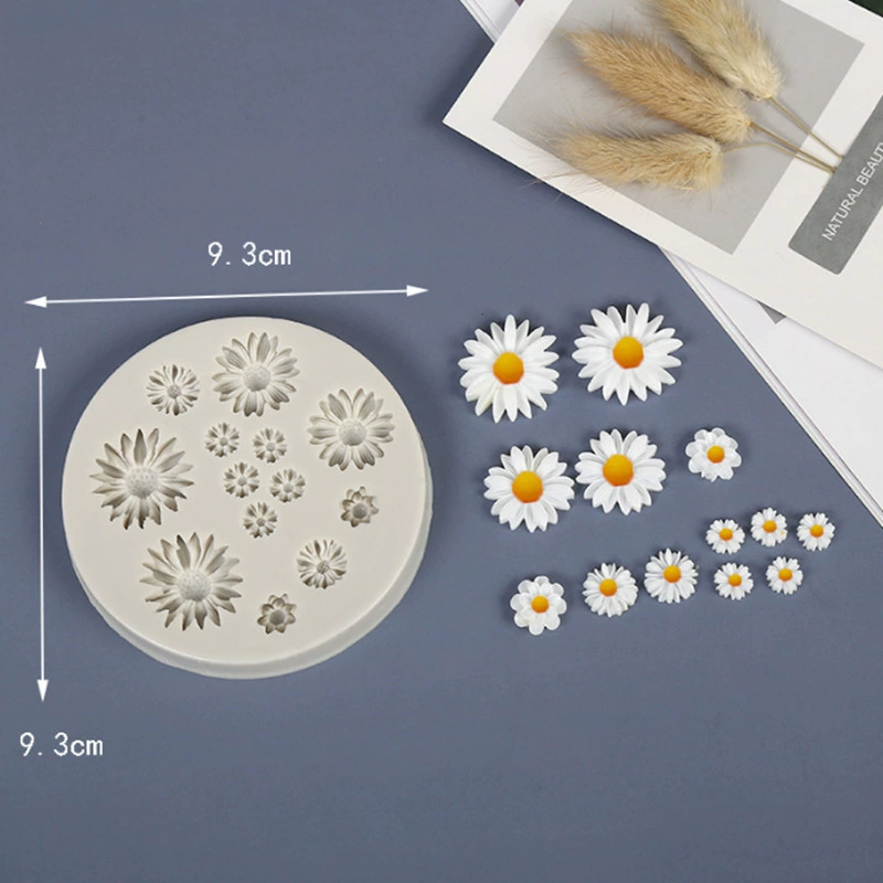Silicone candle mold - flowers RS1-611