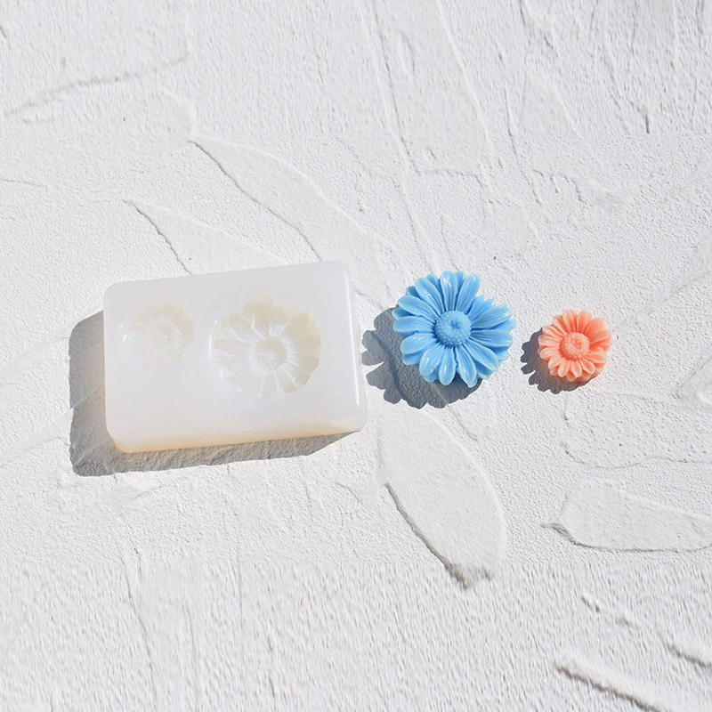 Silicone candle mold - flowers RS1-6089