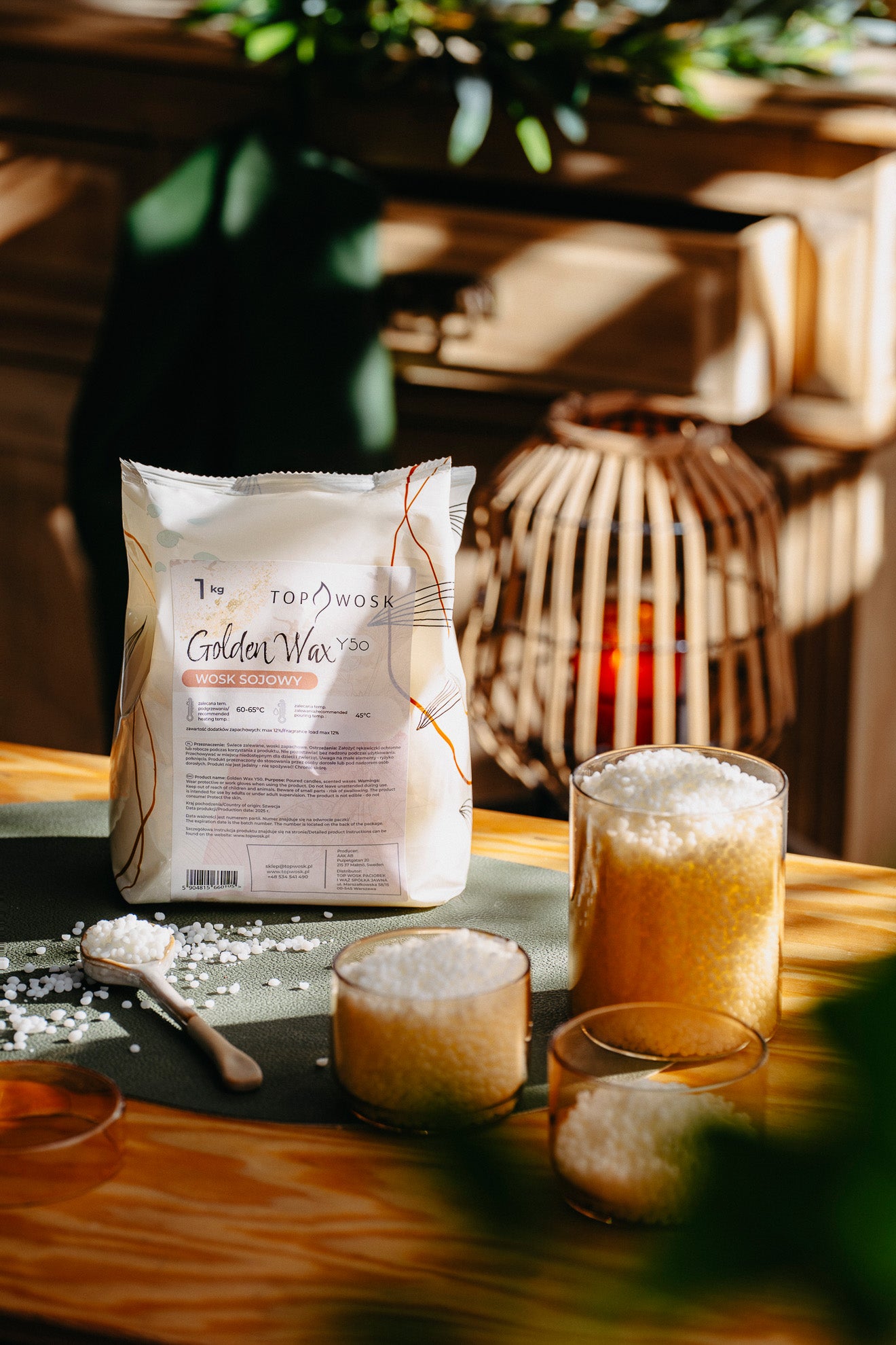 Wosk sojowy GOLDENWAX  Y50 - świece zalewane