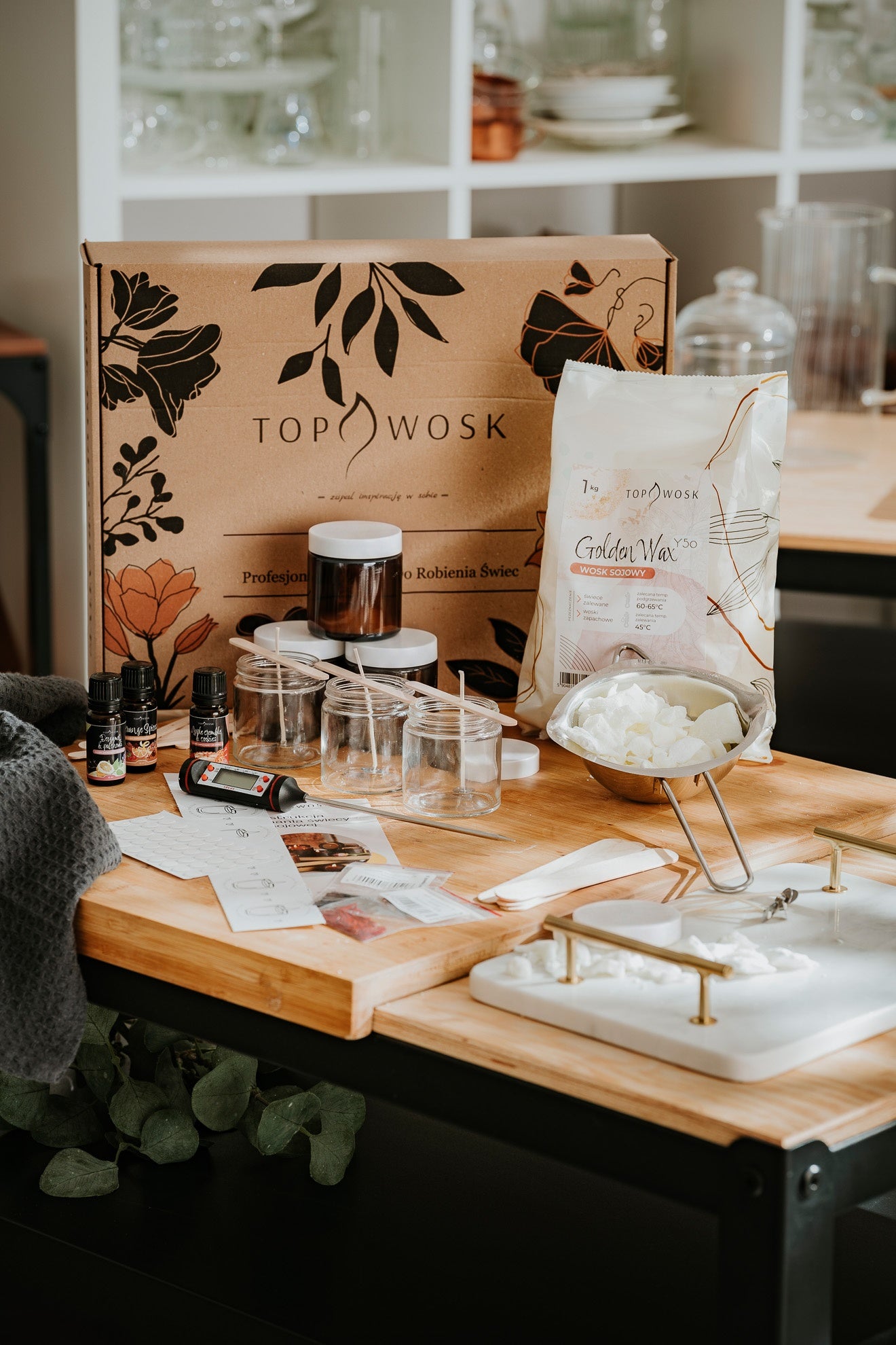 Zestaw ŚREDNI do wyrobu świec sojowych PREMIUM